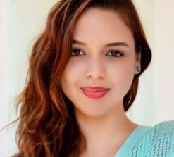 بیوگرافی سدا تورکمن | زندگی شخصی، همسر و عکس‌های جدید این بازیگر