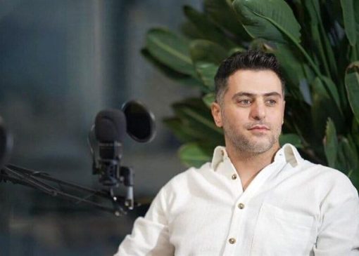 بیوگرافی کامل علی ضیا؛ جزئیاتی از ازدواج و فعالیت‌های تلویزیونی‌اش